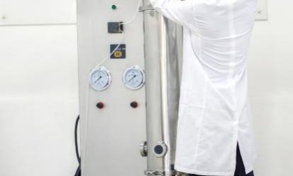 上海雅程YC-018中試型噴霧干燥機(jī)